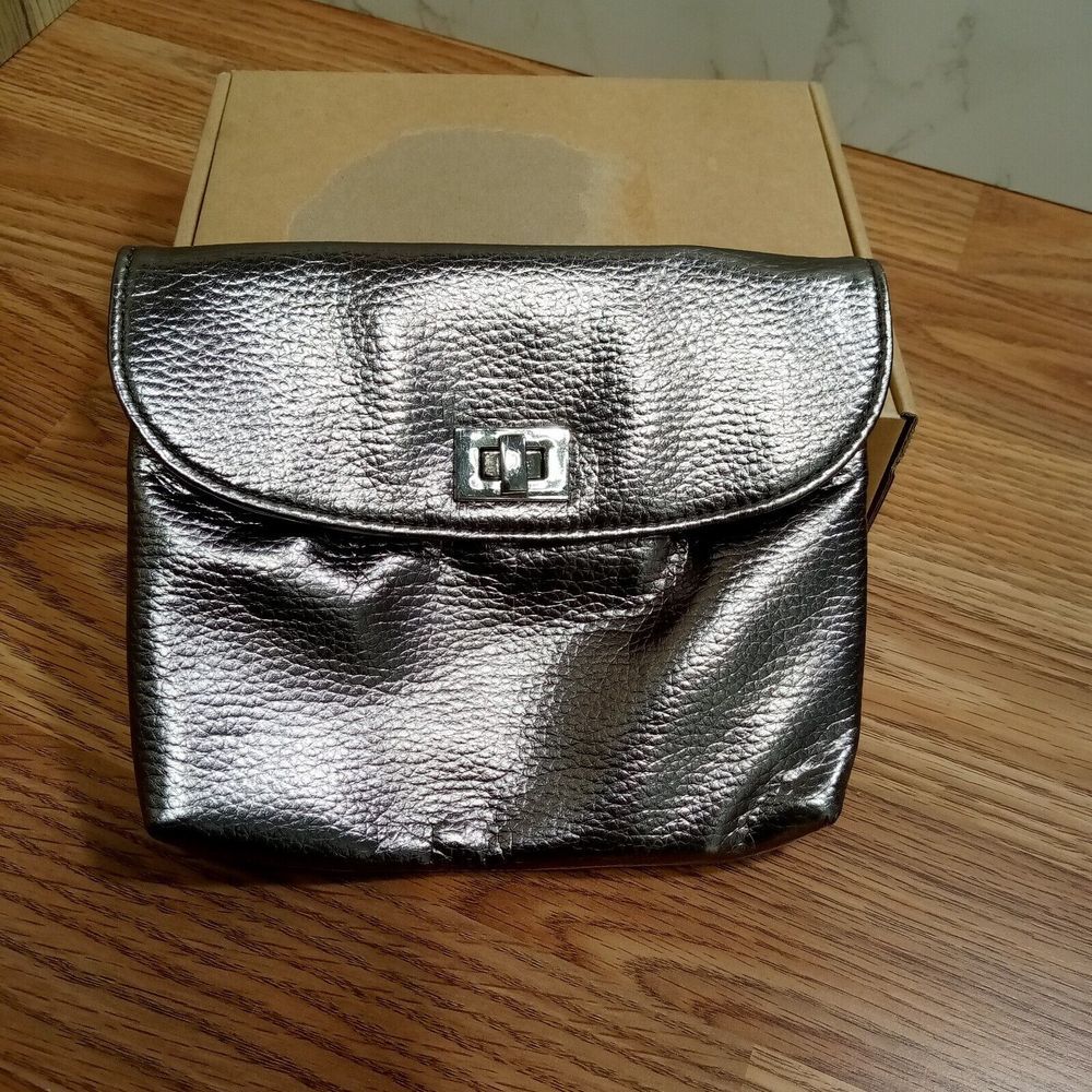 Neiman Marcus Clutch Purse Handbag Bronze Faux Leather Twist‎ Clasp